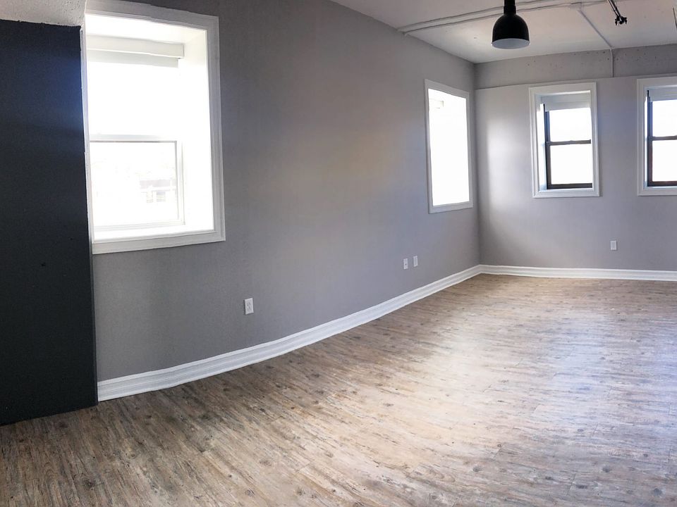 Mid City Apartments 1661 Main St Buffalo NY Zillow