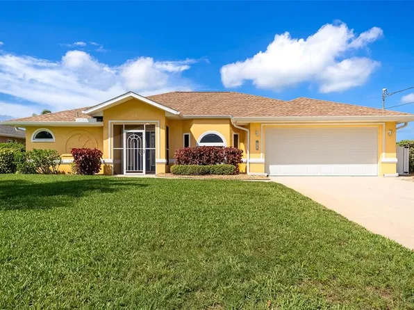 176 Mark Twain Ln, Rotonda West, FL 33947