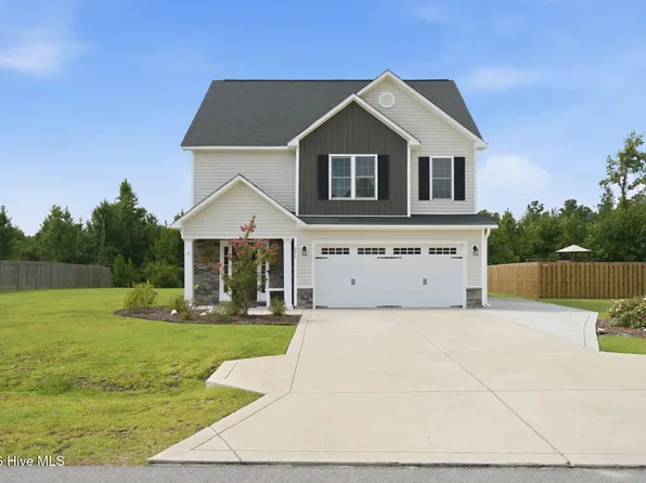 273 W Broughton Lane, Rocky Point, NC 28457
