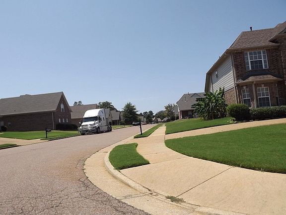 5th image of 7116 Bristol Meadow Ln