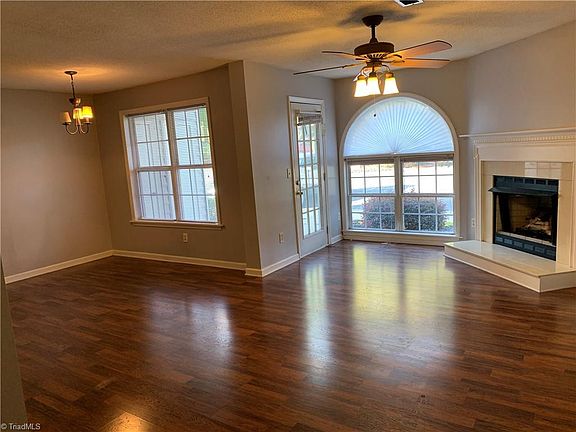 4th image of 6702 W Friendly Ave Unit 3A