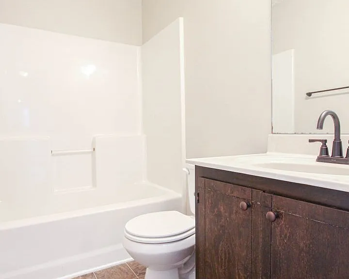 1347 Whitt Ln — Photo 15