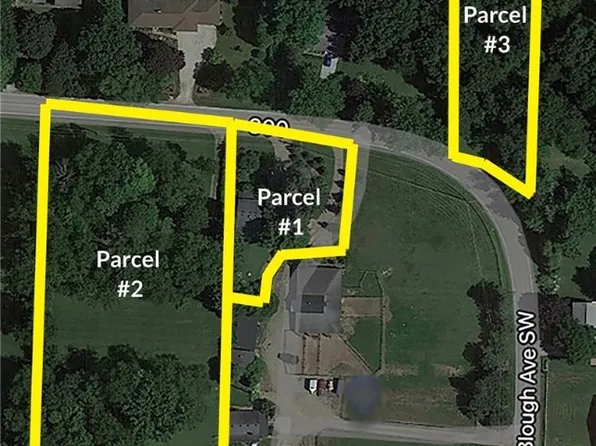 Blough Ave SW, Navarre, OH 44662