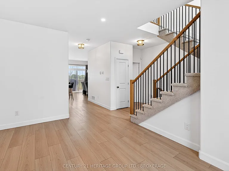 189 Superior Dr — Photo 12