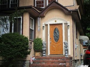4155 Glenwood St, Flushing, NY 11363
