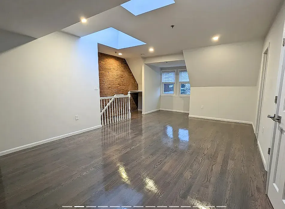 3 bed, 1350 sqft, $6,200 — Photo 3