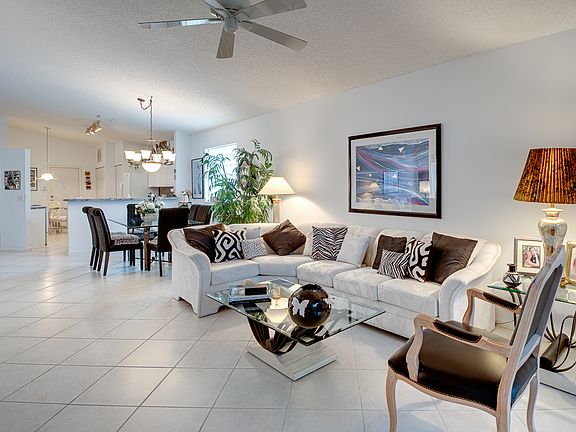 5th image of 9539 Cherry Blossom Ct