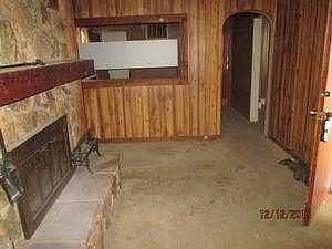 4th image of 1203 Comer Ave