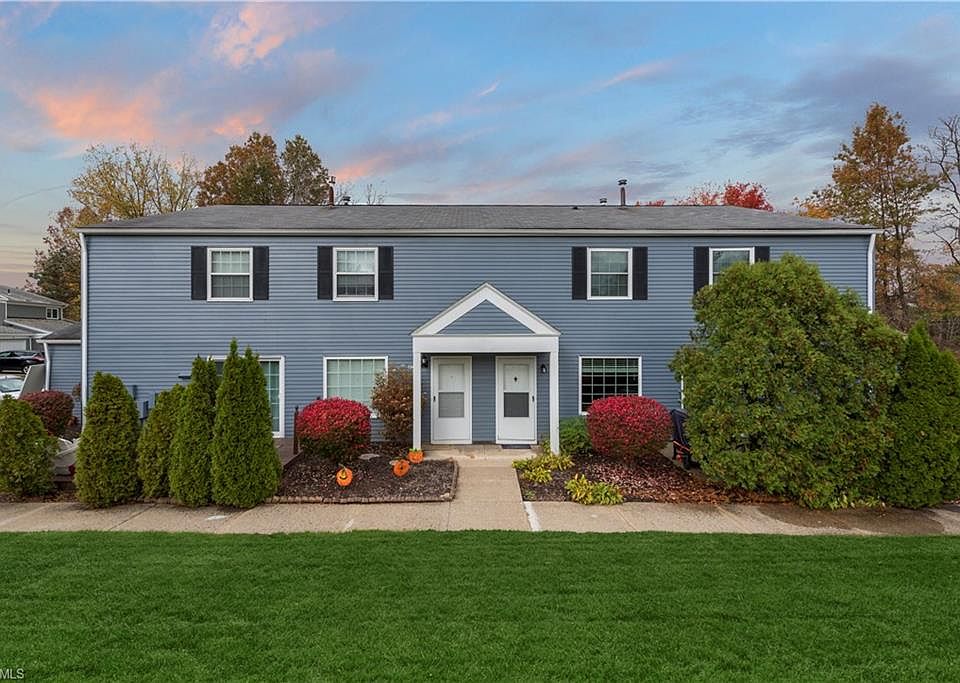 1st image of 31 Firebush Ln