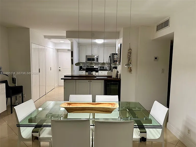 100 Bayview Dr #1405 — Photo 16