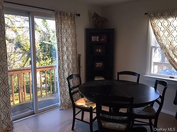 3rd image of 33 Terrace Pl #1