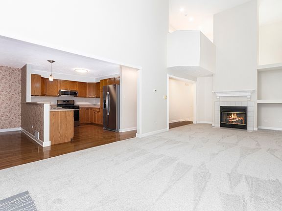 3rd image of 4200 Caribou Ct