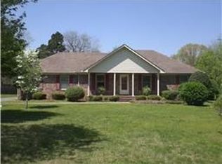 5030 Old Salem Rd, Rockvale, TN 37153