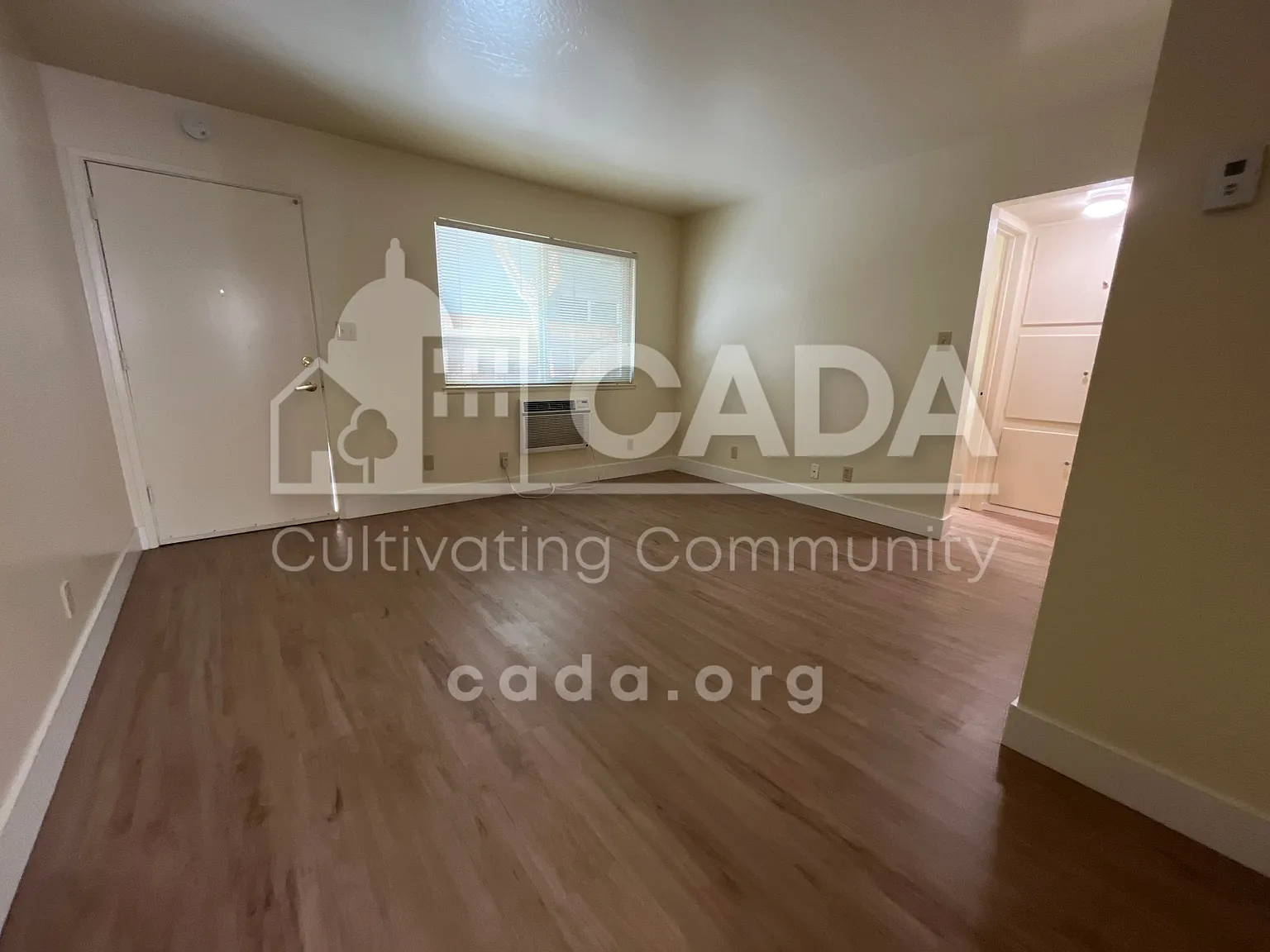 1 bed, 555 sqft, $1,520 — Photo 3