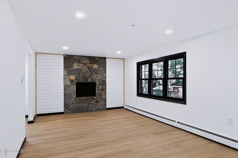 4th image of 26 Gage Hill Drive