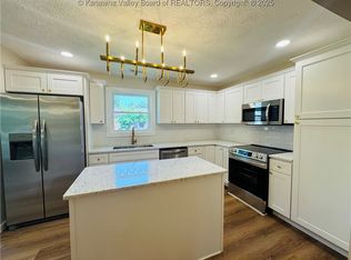 5200 Noyes Ave, Charleston, WV 25304