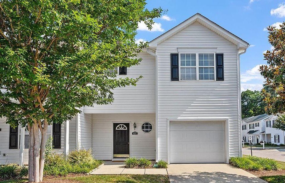1st image of 107 Fox Trail Ln