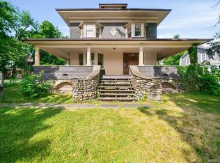 58 Leroy Pl, Newburgh, NY 12550