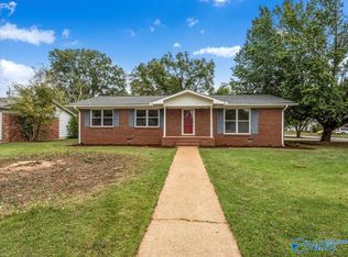 2416 Elliott St SE, Decatur, AL 35601