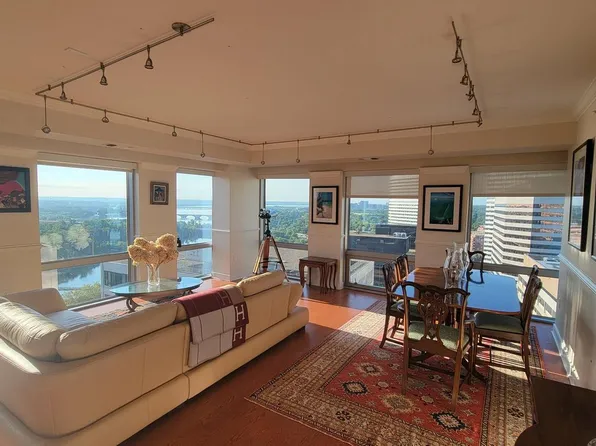 1111 19th St N APT 2402, Arlington, VA 22209