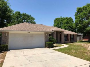 5249 Hawks Nest Dr, Milton, FL 32570