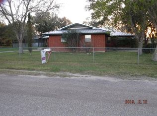 175 Veltri St, Beeville, TX 78102