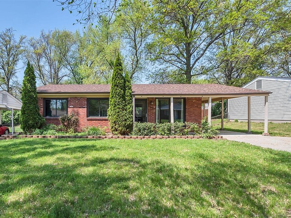 1st image of 2841 Briarcote Ln