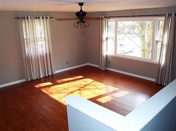 3rd image of 11106 Elmwood Ct