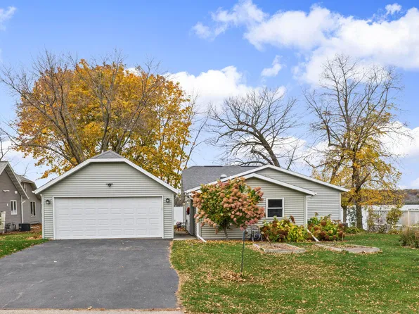 N3021 E Little Green Rd, Markesan, WI 53946