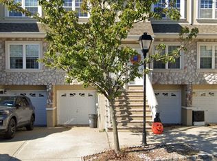 149 Dartmouth Loop #1, Staten Island, NY 10306