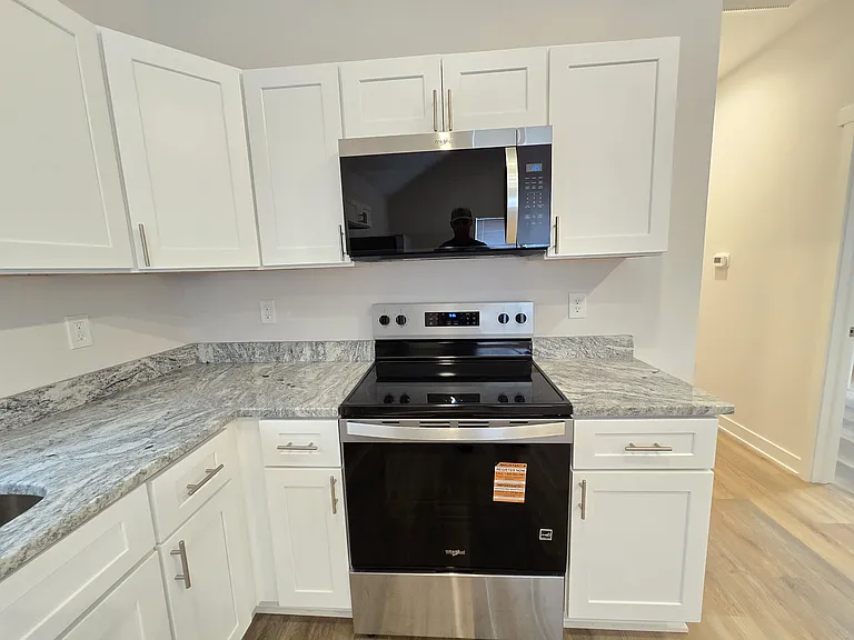 401 N Walcott St #A — Photo 4