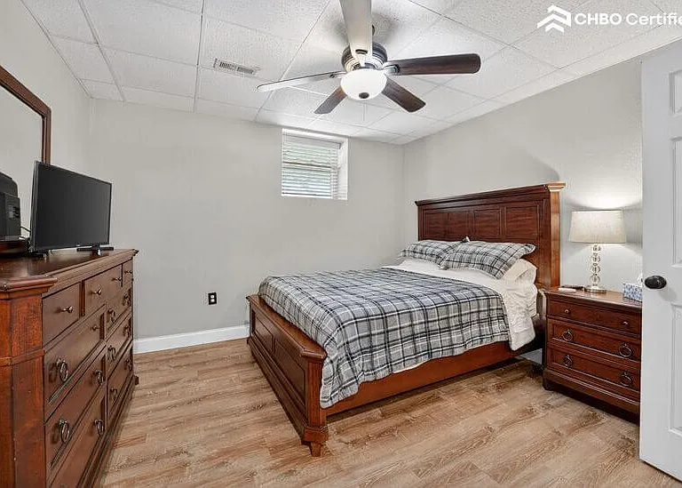 490 Beechwood Cir — Photo 24