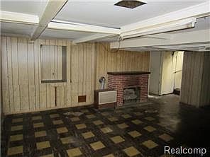 4th image of 1666 Merrill Ave