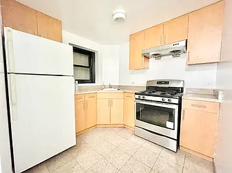 Sold by Winzone Realty Inc