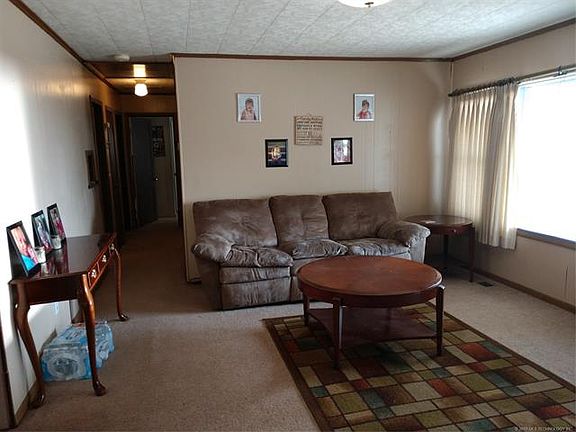 2nd image of 317 W 2nd Ave