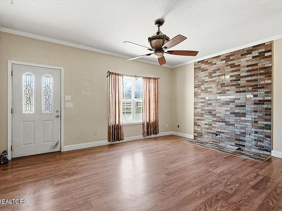 4th image of 168 Corntassel Estates Rd