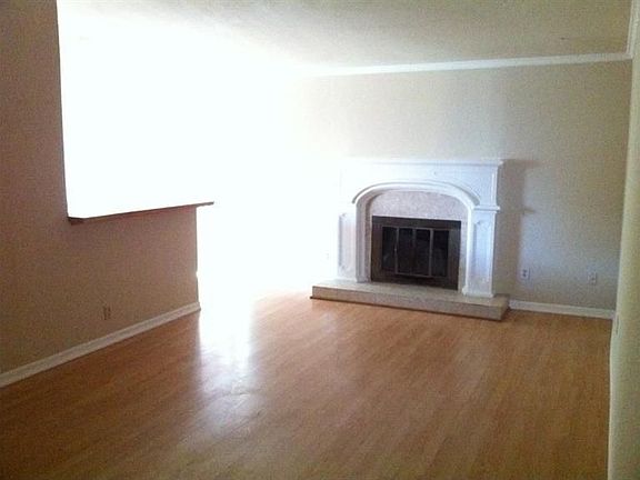 4th image of 8924 Brydon Way