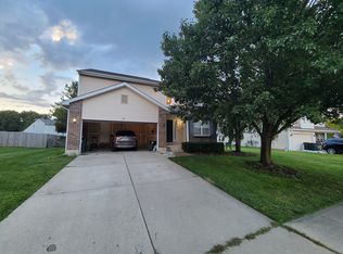 335 Thompson Dr, Fairborn, OH 45324