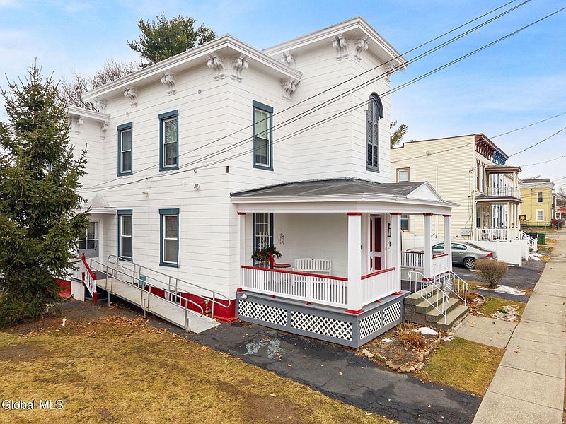 4th image of 42 McElwain Avenue