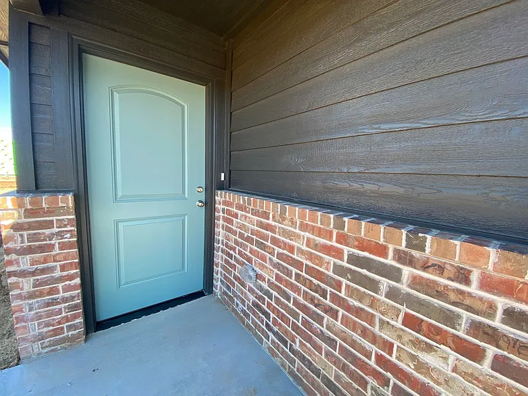10801 NW 119th Pl — Photo 3