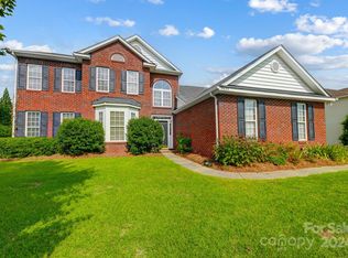 9625 Belloak Ln, Waxhaw, NC 28173