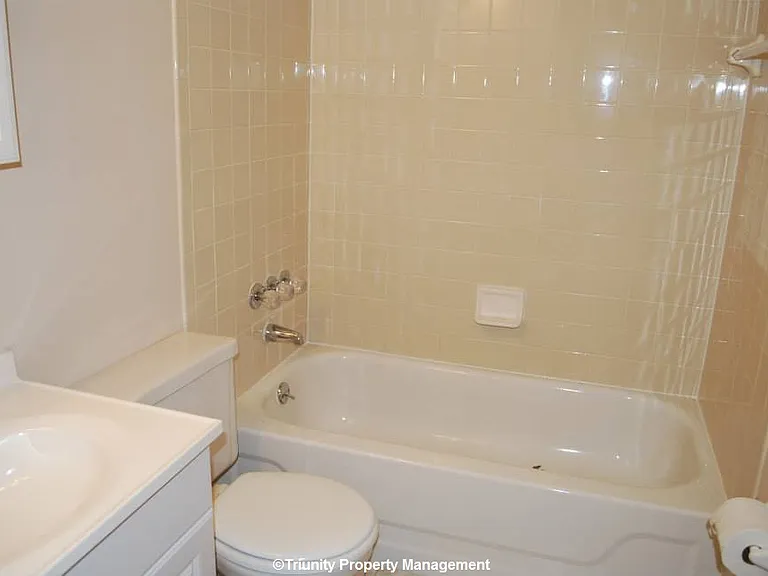 5491-5513 Kenneylane Blvd — Photo 31