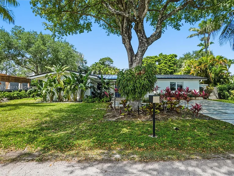 7830 SW 53rd Pl — Photo 56