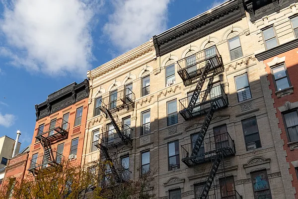 Rented by Corcoran | media 7