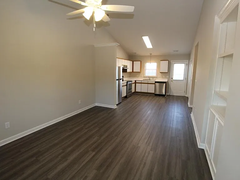 4101 Elkin Ridge Dr #B — Photo 5