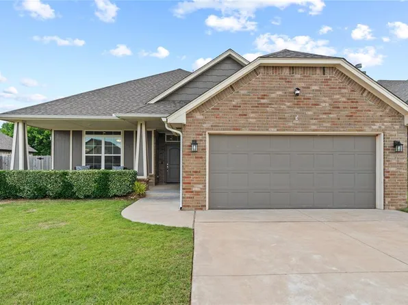 1728 W Zachary Way, Mustang, OK 73064
