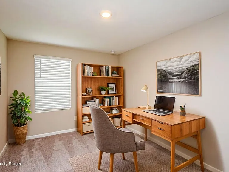 265 Pond Ct — Photo 17