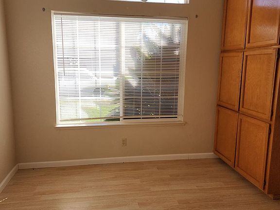 4th image of 3313 Saddle Creek Ln