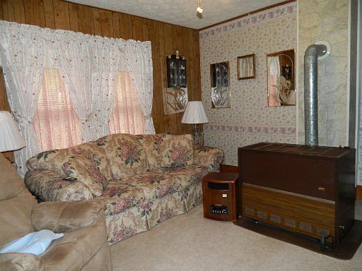 4th image of 3913 Bud McMillan Rd