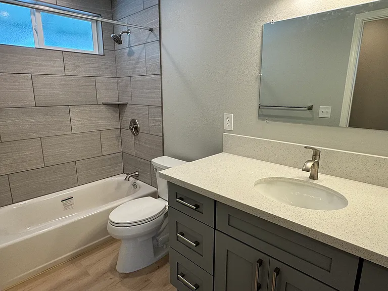 Upstairs Guest Bath